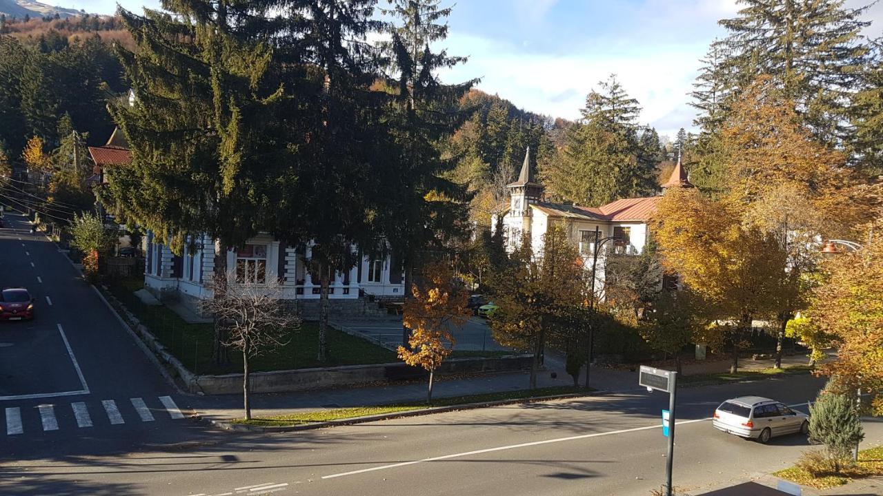 Hotel Bulevard Sinaia Exterior foto